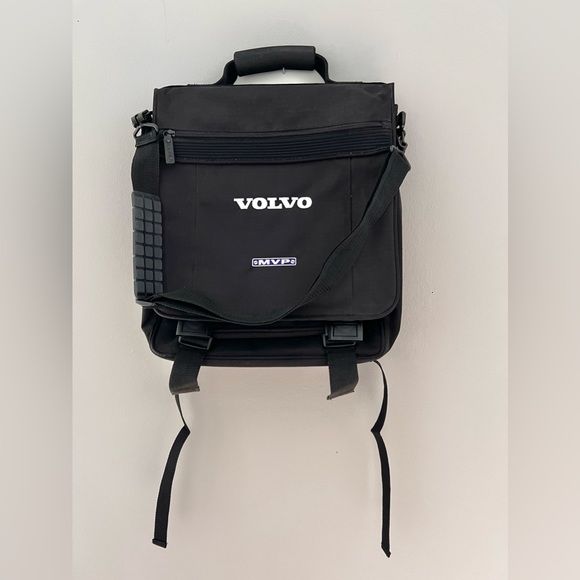 leed’s Other - Leed’s Volvo MVP messenger bag / backpack bag